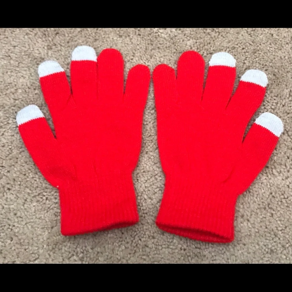 Red Touch Screen Knit Gloves